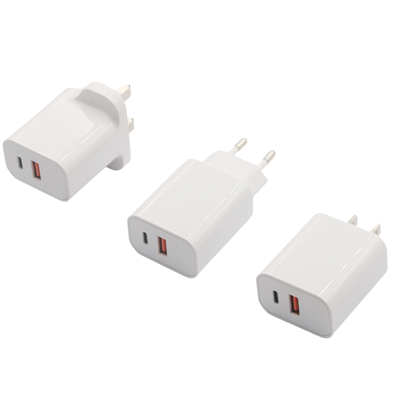 A+C Dual Port Travel Charger X11-14