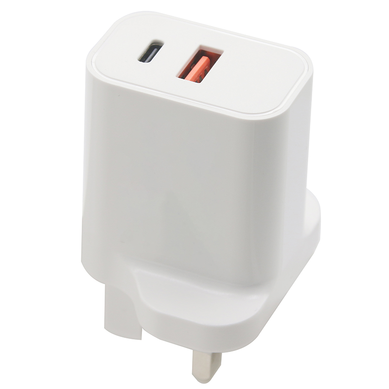 A+C Dual Port Travel Charger X11-14